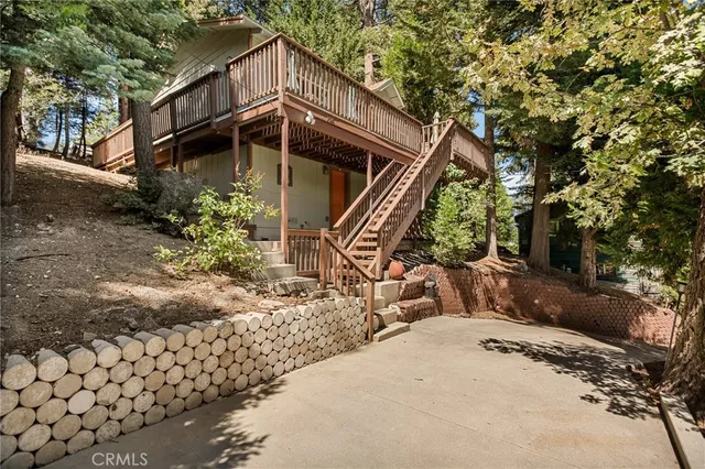 $320,000 | 708 Pinnacle Drive, Lake Arrowhead, CA 92352