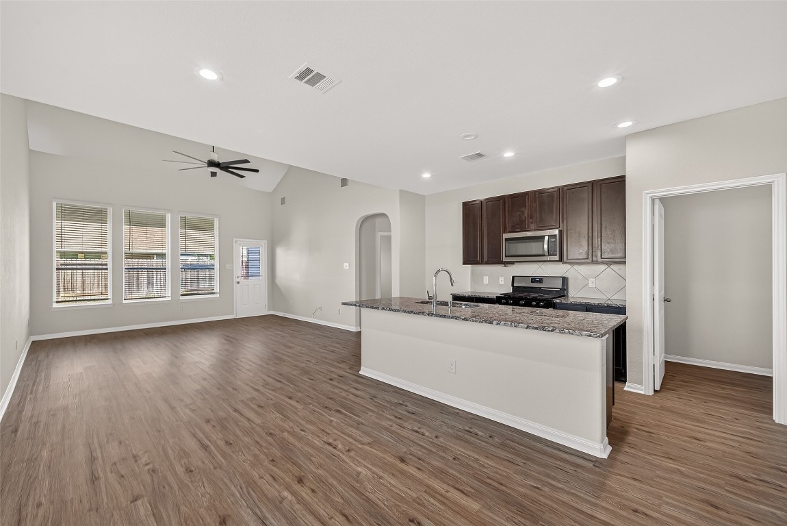 3503 Cannon Drive Conroe, TX 77301 - Photo 21 of 50