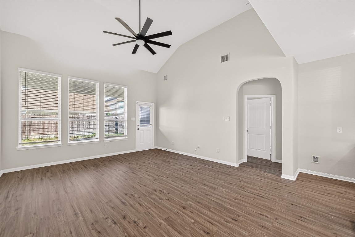 3503 Cannon Drive Conroe, TX 77301 - Photo 9 of 50