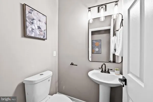 $349,999 | 2401 Harlem Avenue, Baltimore, MD 21216