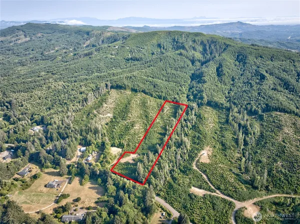 $180,000 | 4 South Valley Road, Naselle, WA 98638