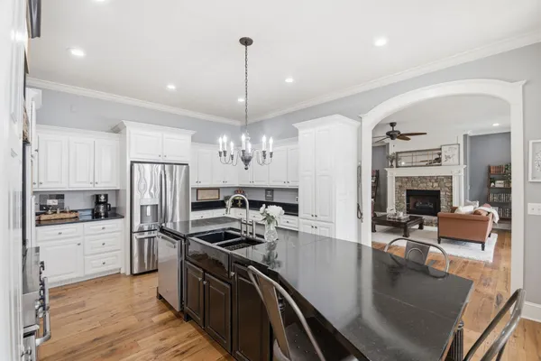 $694,000 | 26455 Austin Whitt Road, Ardmore, TN 38449