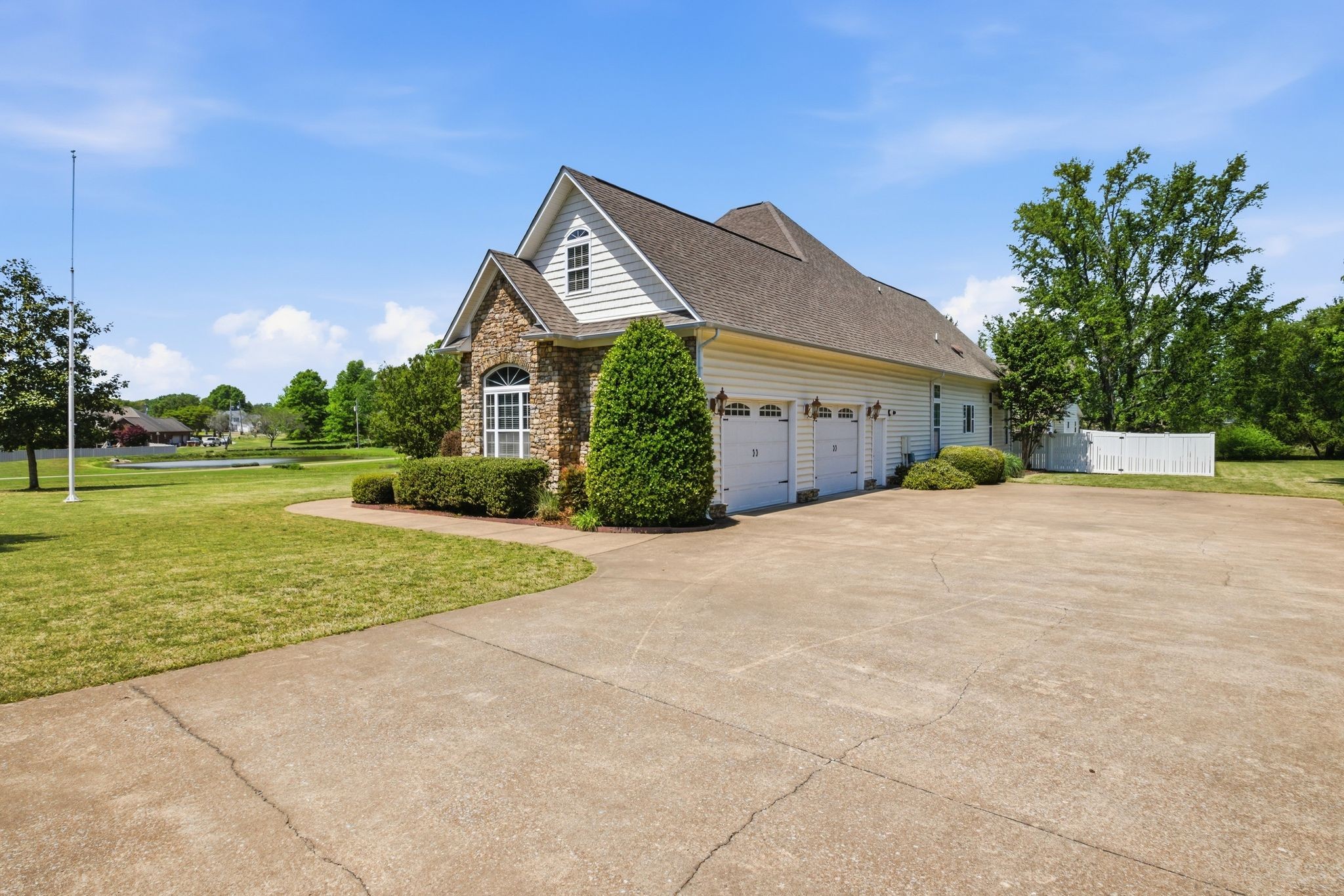 26455 Austin Whitt Road Ardmore, TN 38449 - Photo 3 of 64