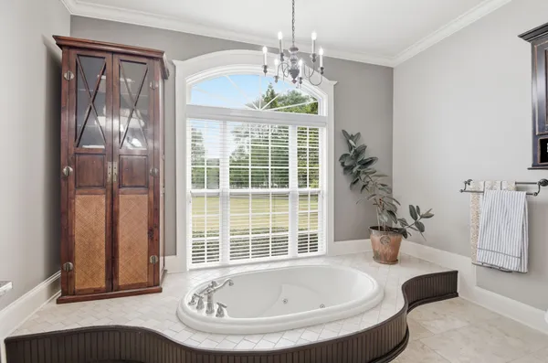 $694,000 | 26455 Austin Whitt Road, Ardmore, TN 38449