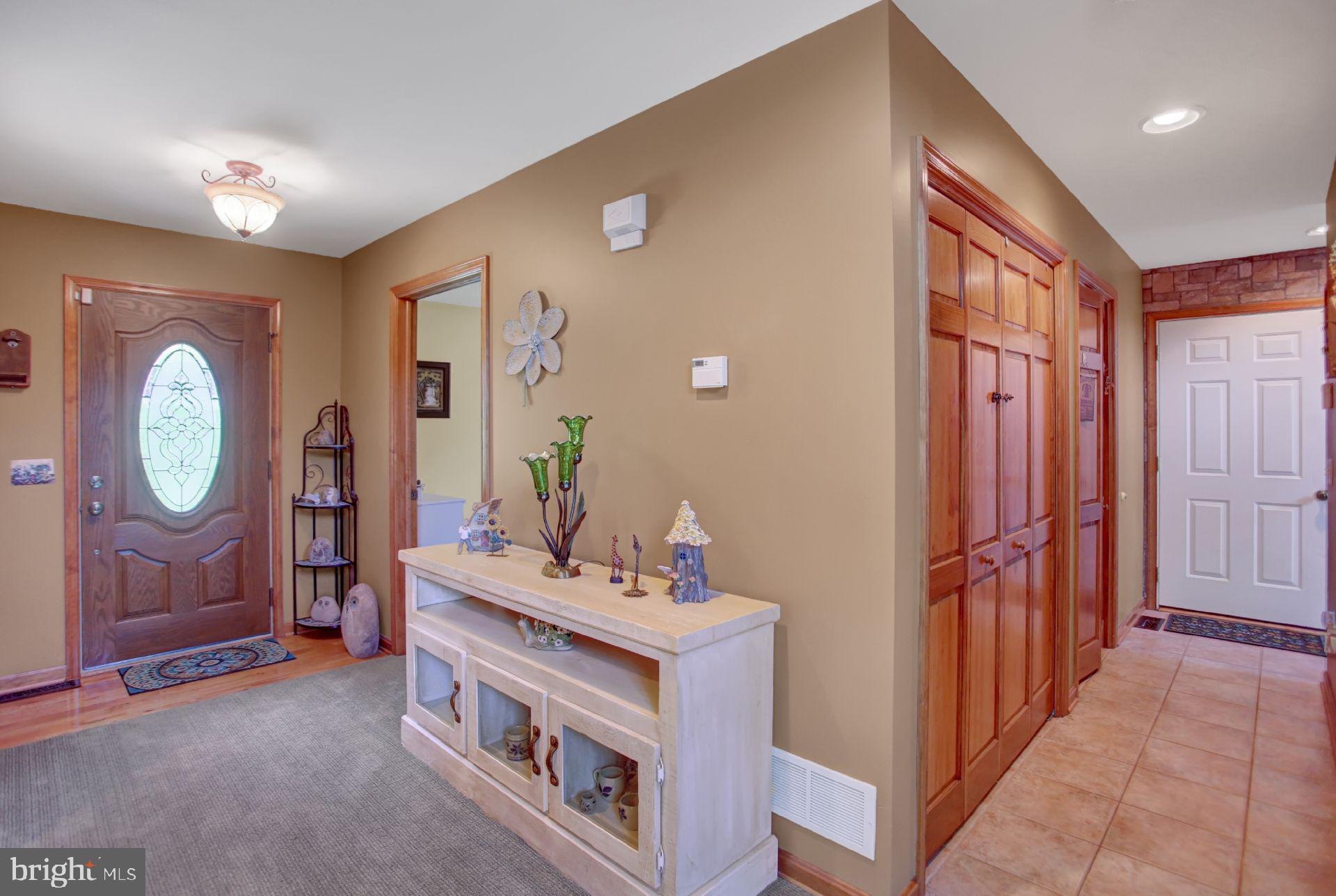 240 Robson Road Dillsburg, PA 17019 - Photo 8 of 71