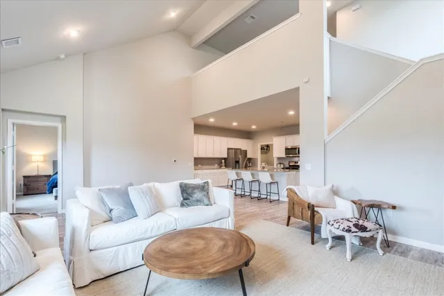 $525,000 | 125 Groesbeck Lane, Leander, TX 78641