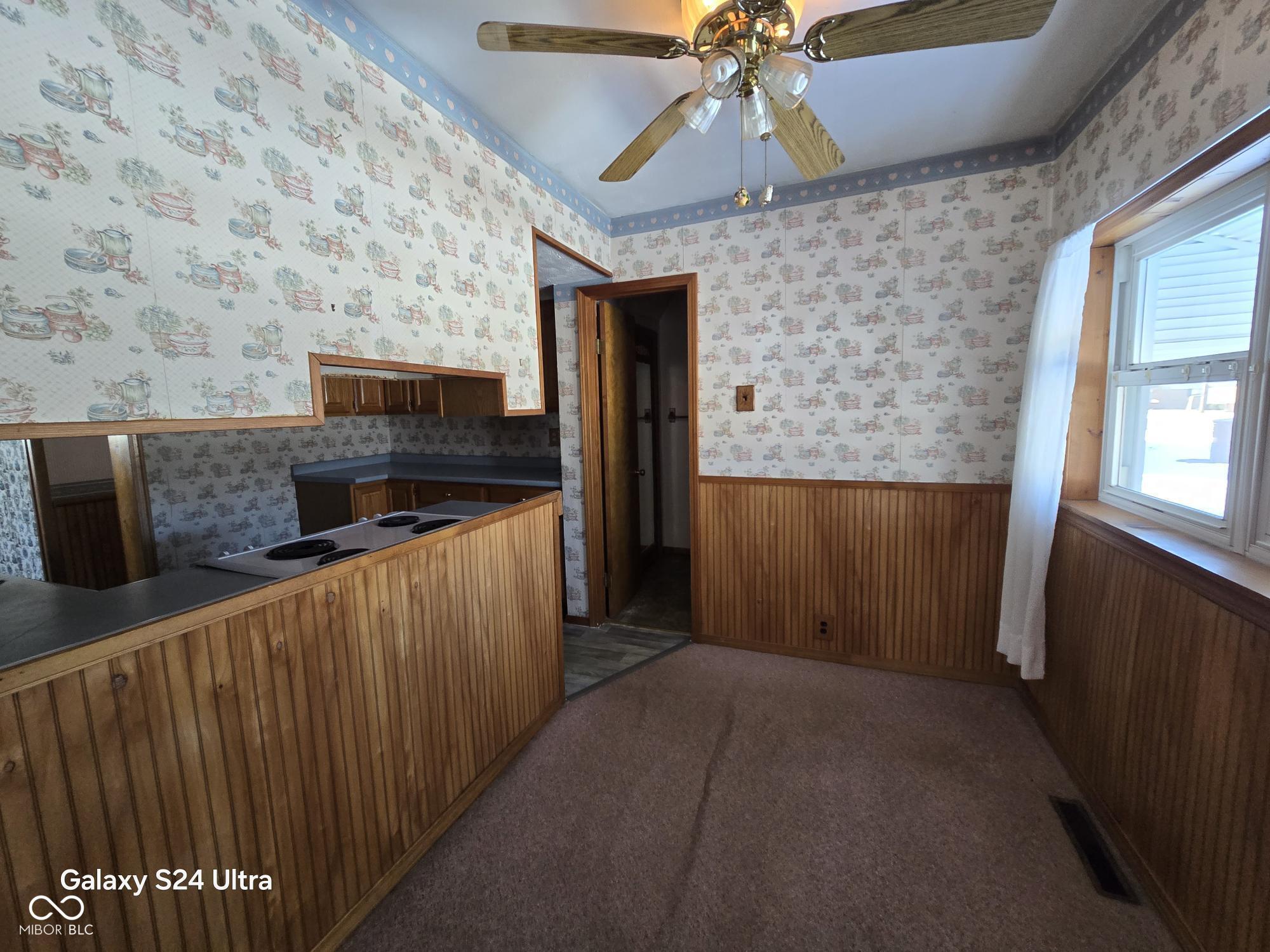 405 Howard Avenue Arcadia, IN 46030 - Photo 6 of 11