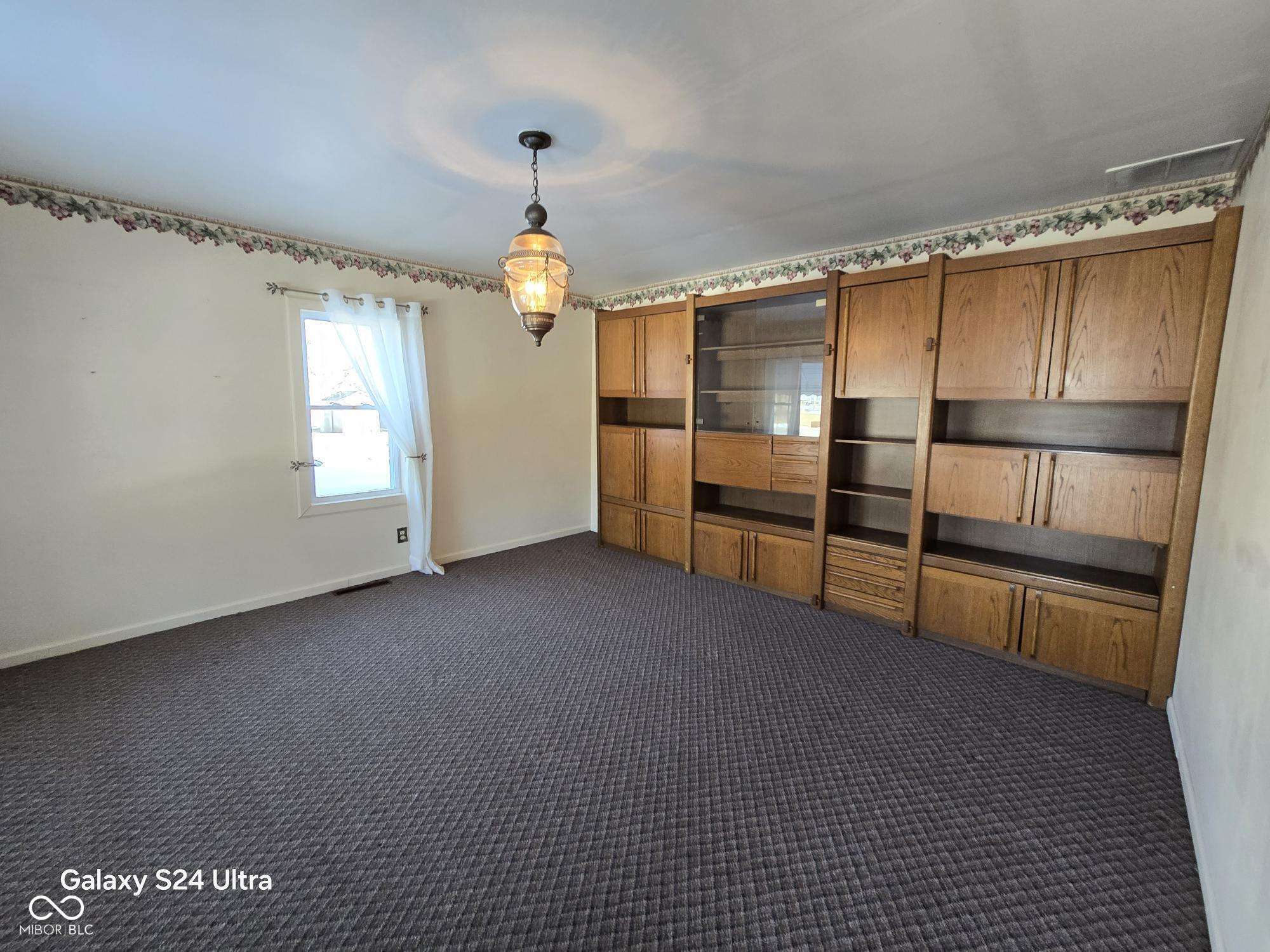 405 Howard Avenue Arcadia, IN 46030 - Photo 7 of 11