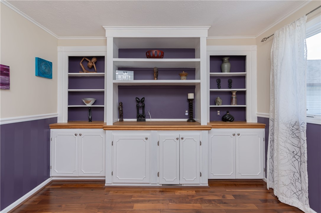 215 South Fitzhugh Street Rochester, NY 14608 - Photo 18 of 39 Possible 3rd bedroom