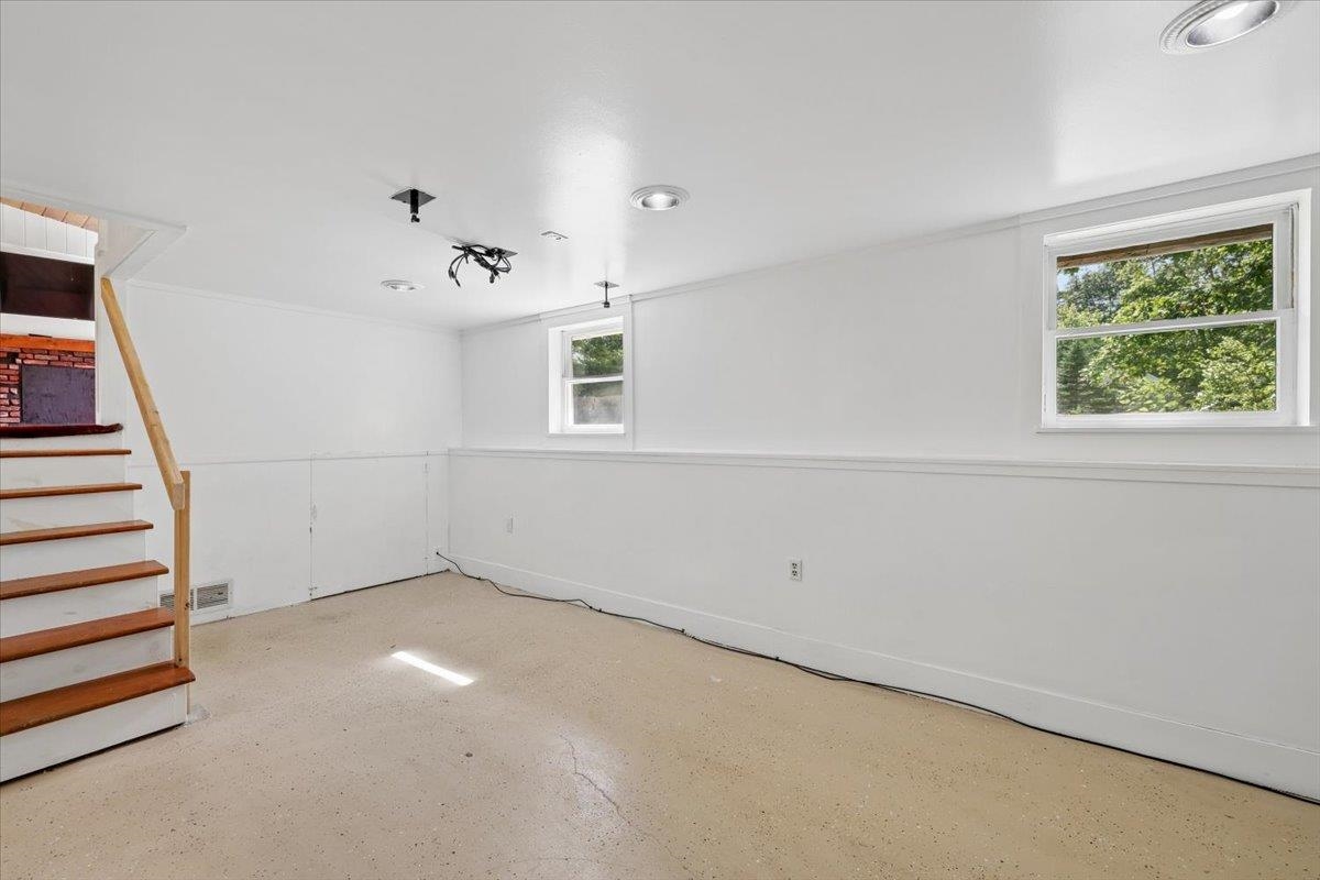 62 Pine Ridge Road Hillsborough, NH 03244 - Photo 39 of 42 Gallery Image 39
