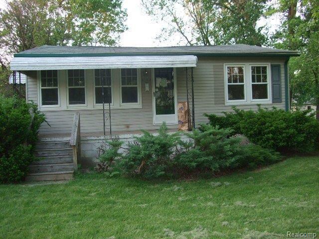 9162 Church Road Grosse Ile, MI 48138 - Photo 1 of 12 2011_06010025