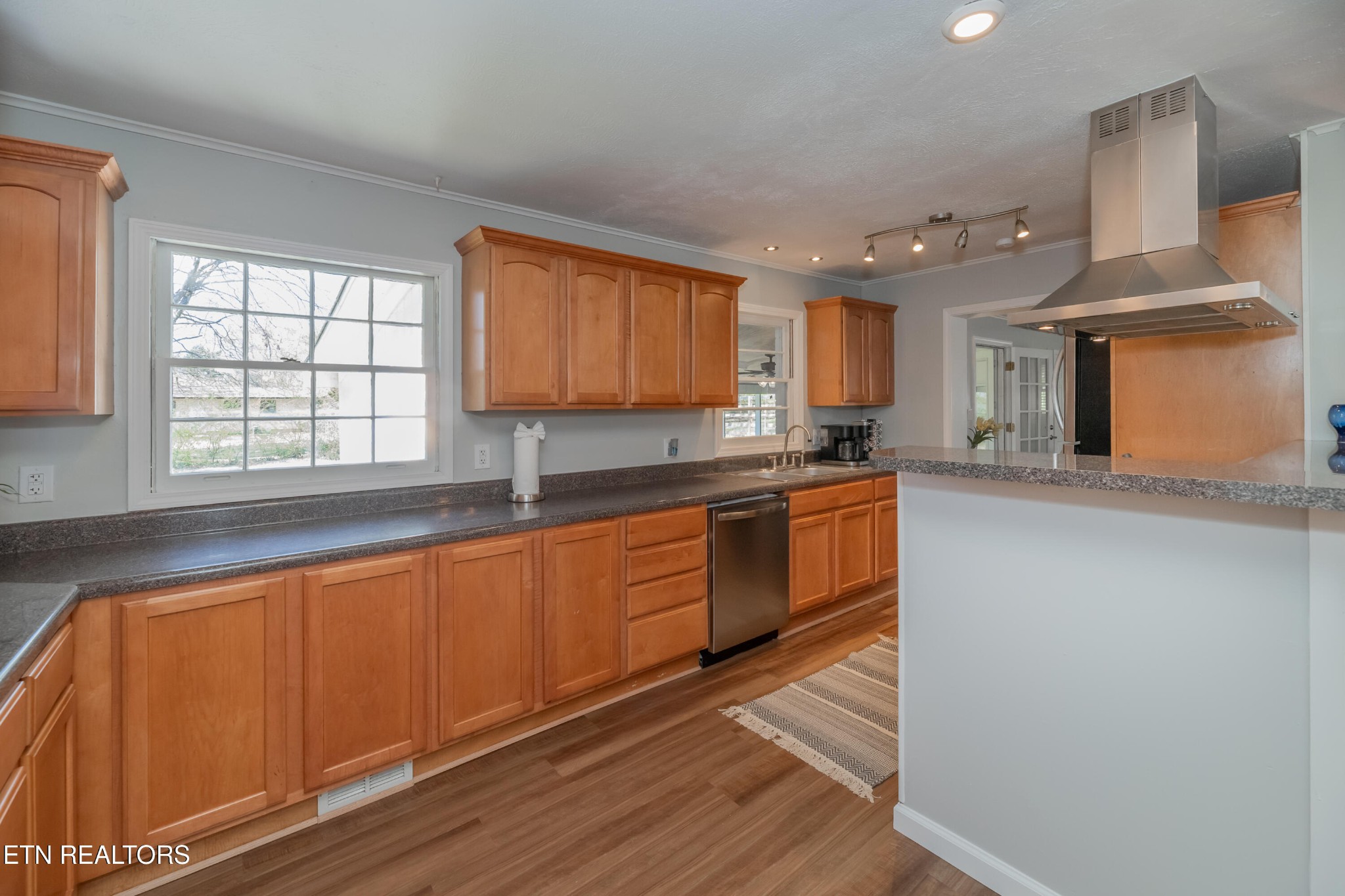 733 Waco Road Northwest Knoxville, TN 37919 - Photo 11 of 34 Gallery Image 11