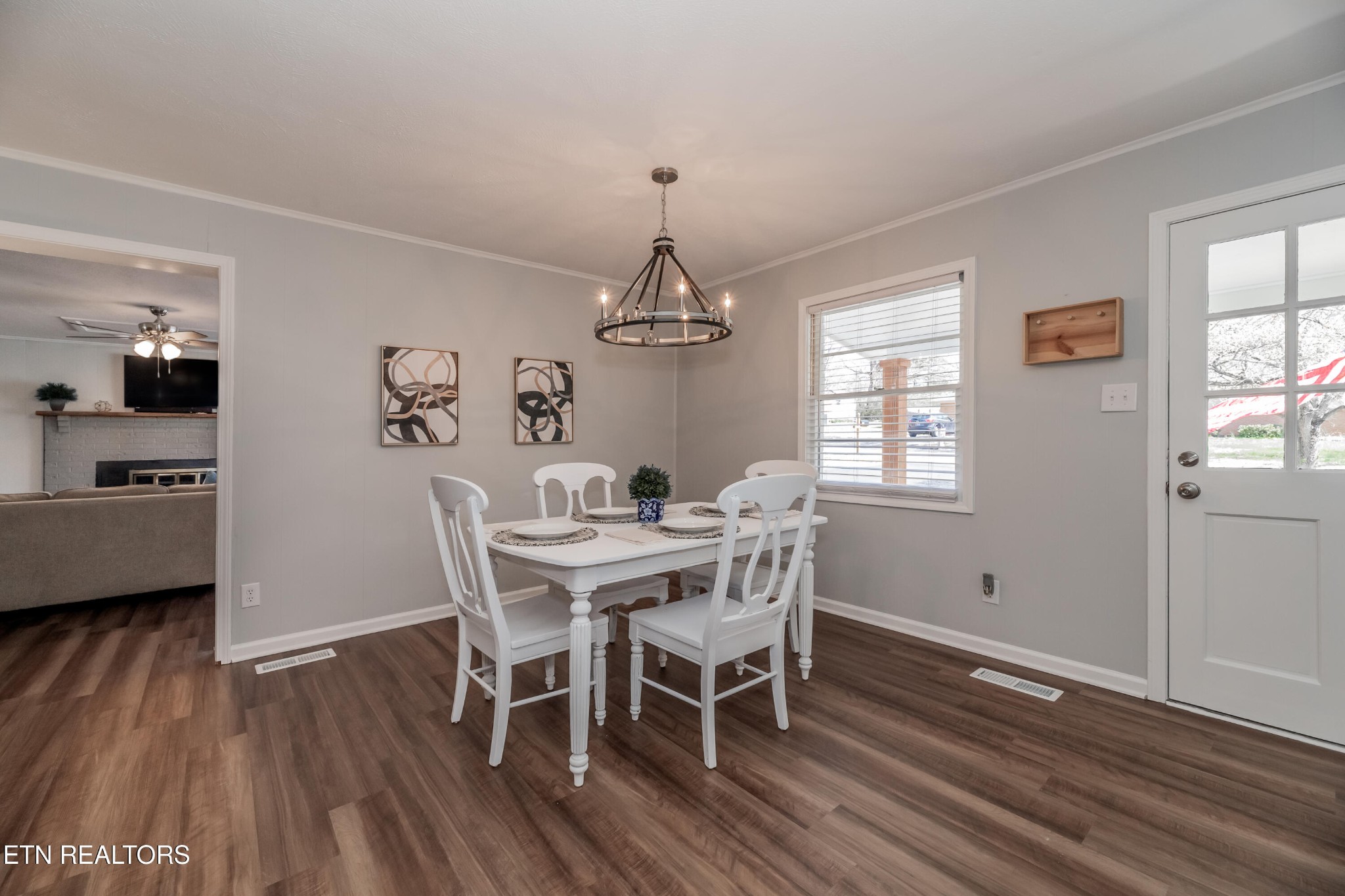 733 Waco Road Northwest Knoxville, TN 37919 - Photo 6 of 34 Gallery Image 6