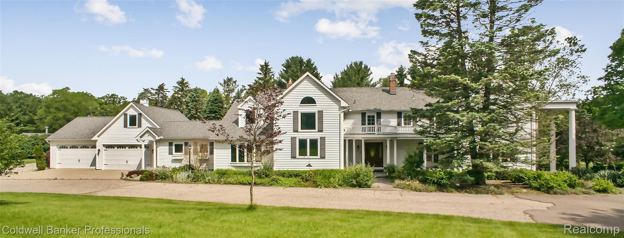 7755 Holcomb Road Clarkston, MI 48348 - Photo 1 of 51 Sprawling estate
