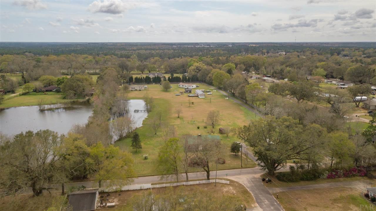 1745 West Kingsfield Road Cantonment, FL 32533 - Photo 35 of 40 Gallery Image 35