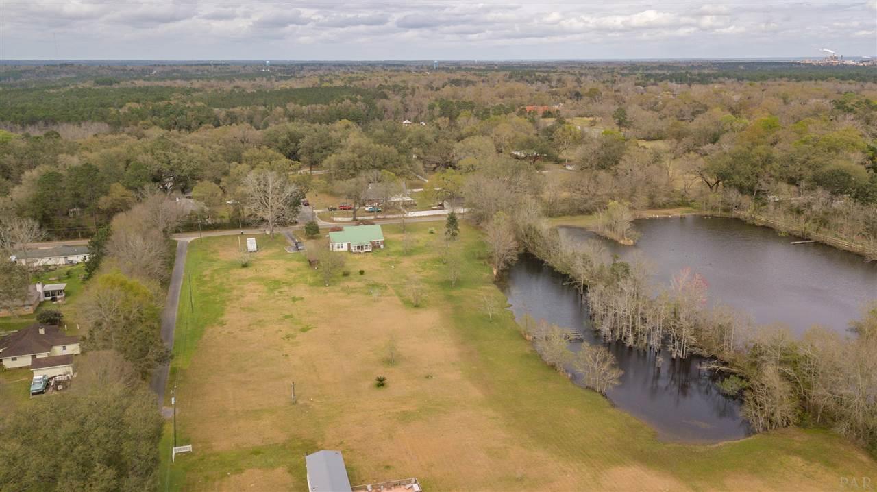 1745 West Kingsfield Road Cantonment, FL 32533 - Photo 38 of 40 Gallery Image 38