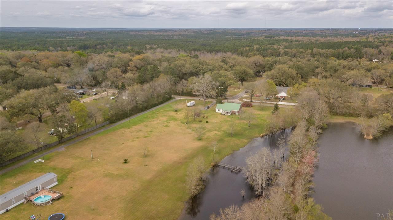 1745 West Kingsfield Road Cantonment, FL 32533 - Photo 39 of 40 Gallery Image 39