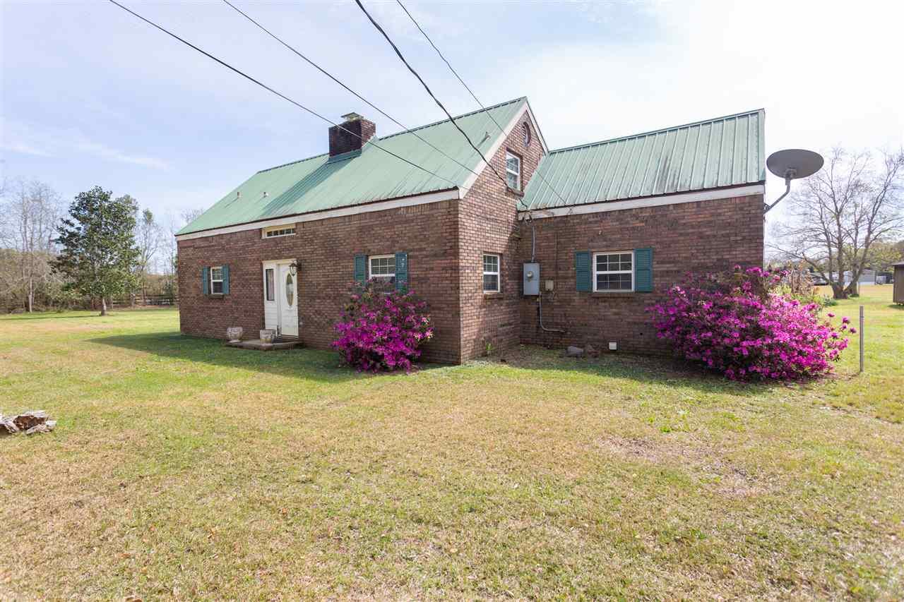 1745 West Kingsfield Road Cantonment, FL 32533 - Photo 4 of 40 Gallery Image 4