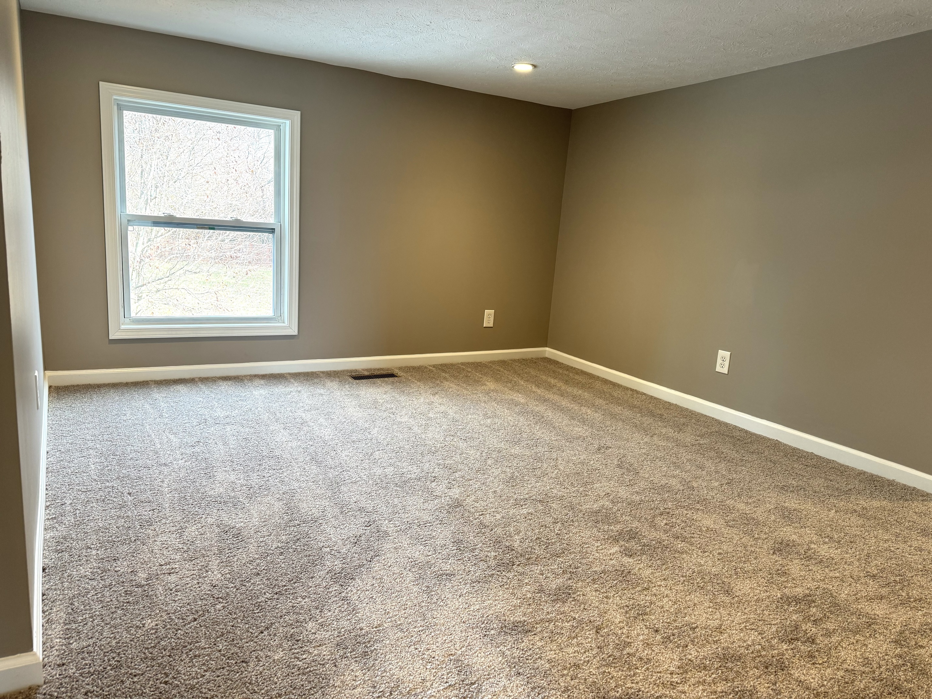 785 Enos Road Seymour, IN 47274 - Photo 17 of 28