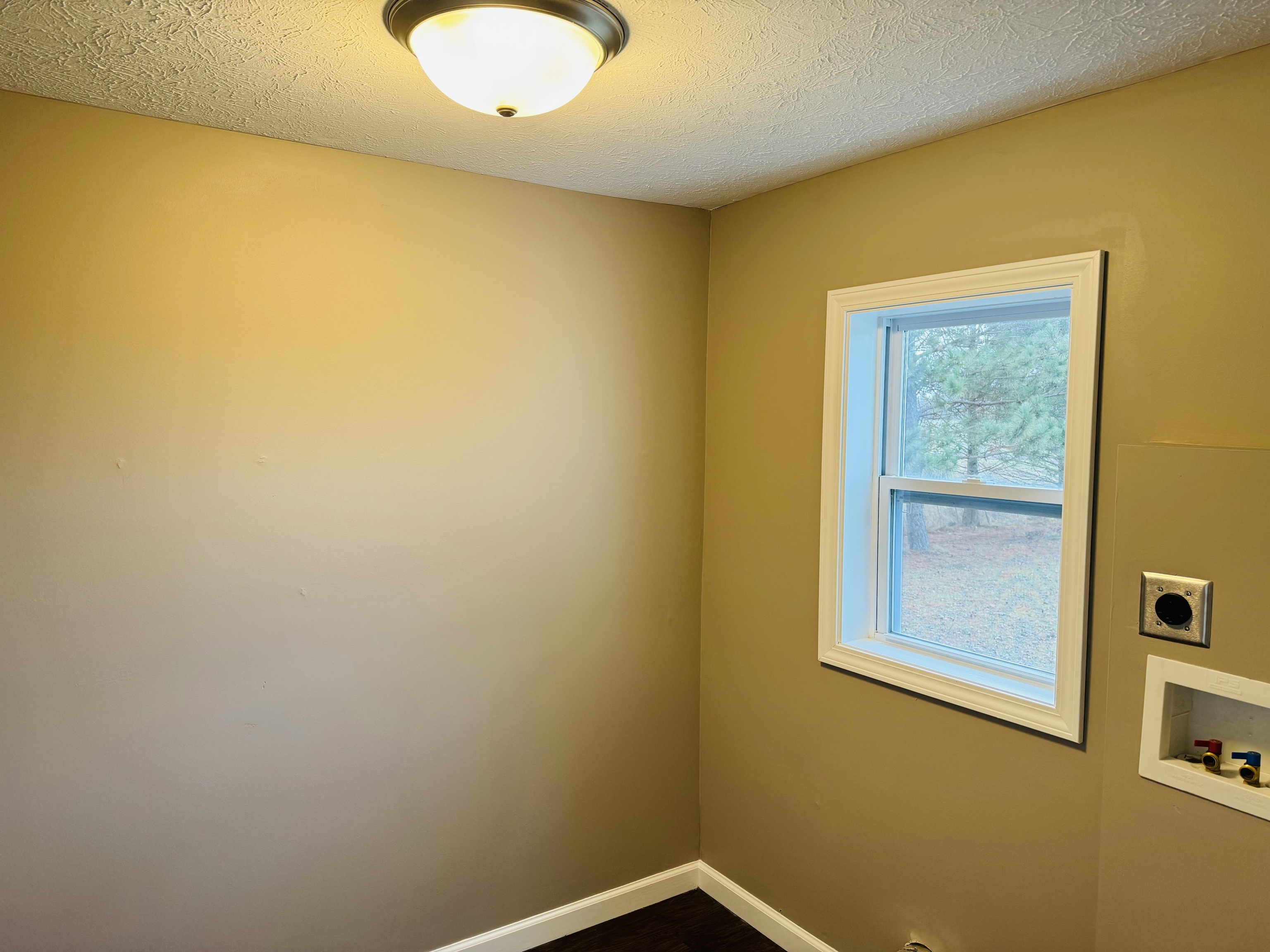 785 Enos Road Seymour, IN 47274 - Photo 10 of 28