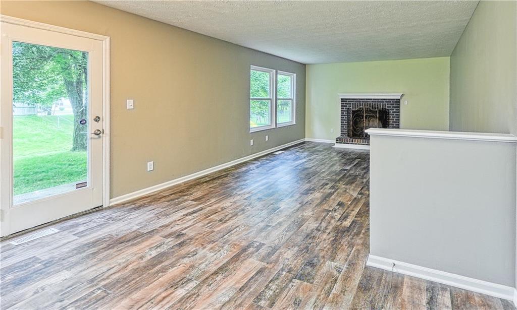 8414 Castle Ridge Lane Indianapolis, IN 46256 - Photo 15 of 40 Gallery Image 15