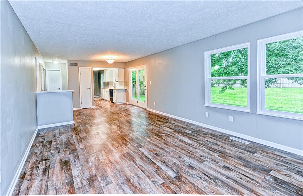 8414 Castle Ridge Lane Indianapolis, IN 46256 - Photo 17 of 40 Gallery Image 17