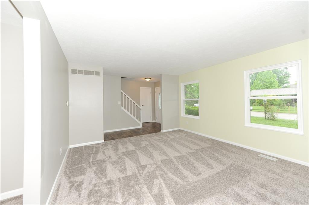 8414 Castle Ridge Lane Indianapolis, IN 46256 - Photo 21 of 40 Gallery Image 21