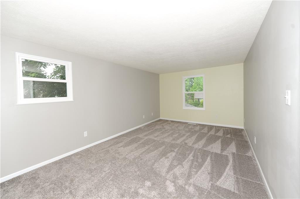 8414 Castle Ridge Lane Indianapolis, IN 46256 - Photo 27 of 40 Gallery Image 27