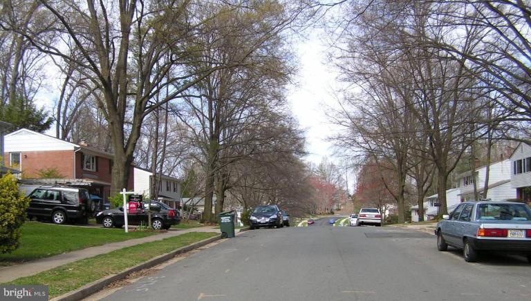6416 Rivington Road Springfield, VA 22152 - Photo 11 of 11 Street View