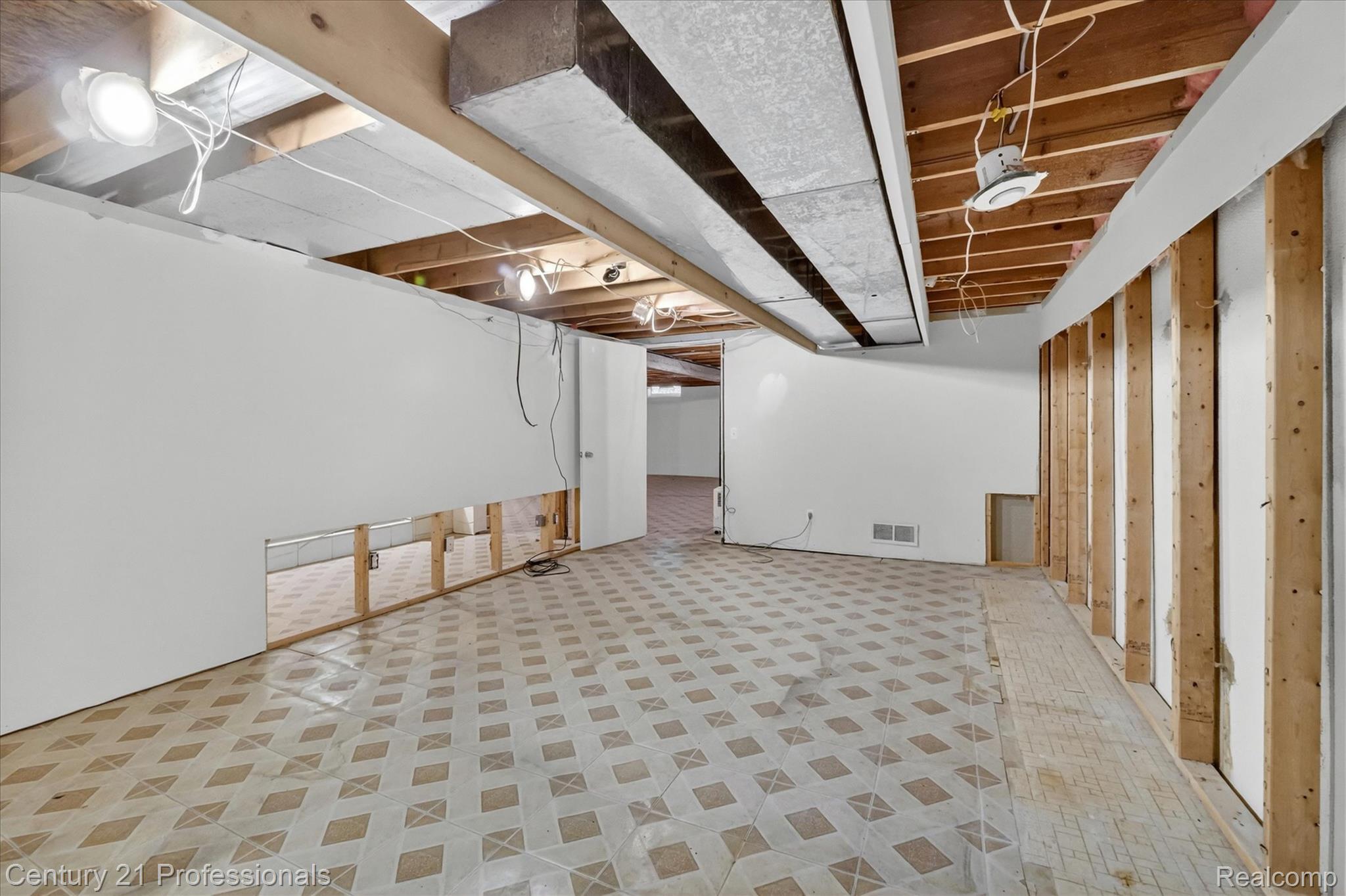 134 Foxboro Drive Rochester, MI 48309 - Photo 33 of 39 Basement featuring light floors