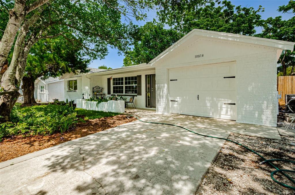 10814 Oldham Road Port Richey, FL 34668 - Photo 1 of 1 Gallery Image 1