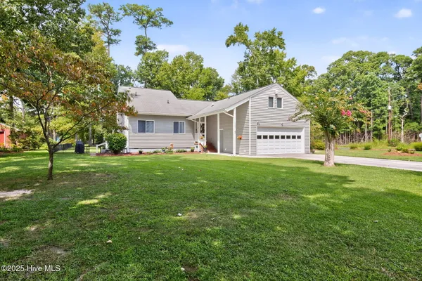 $334,900 | 102 Sycamore Street, Hertford, NC 27944