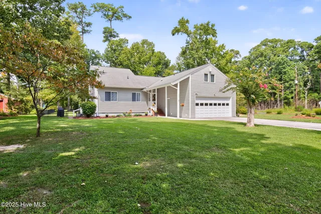 $339,900 | 102 Sycamore Street, Hertford, NC 27944