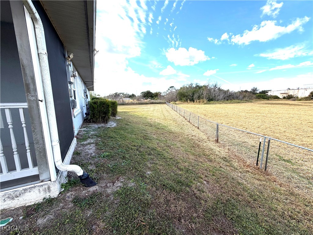 2800 Rustic Lane North Fort Myers, FL 33903 - Photo 23 of 29