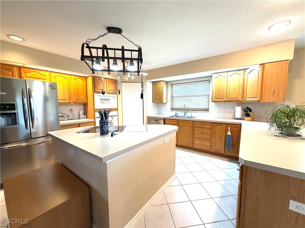 2800 Rustic Lane North Fort Myers, FL 33903 - Photo 6 of 29