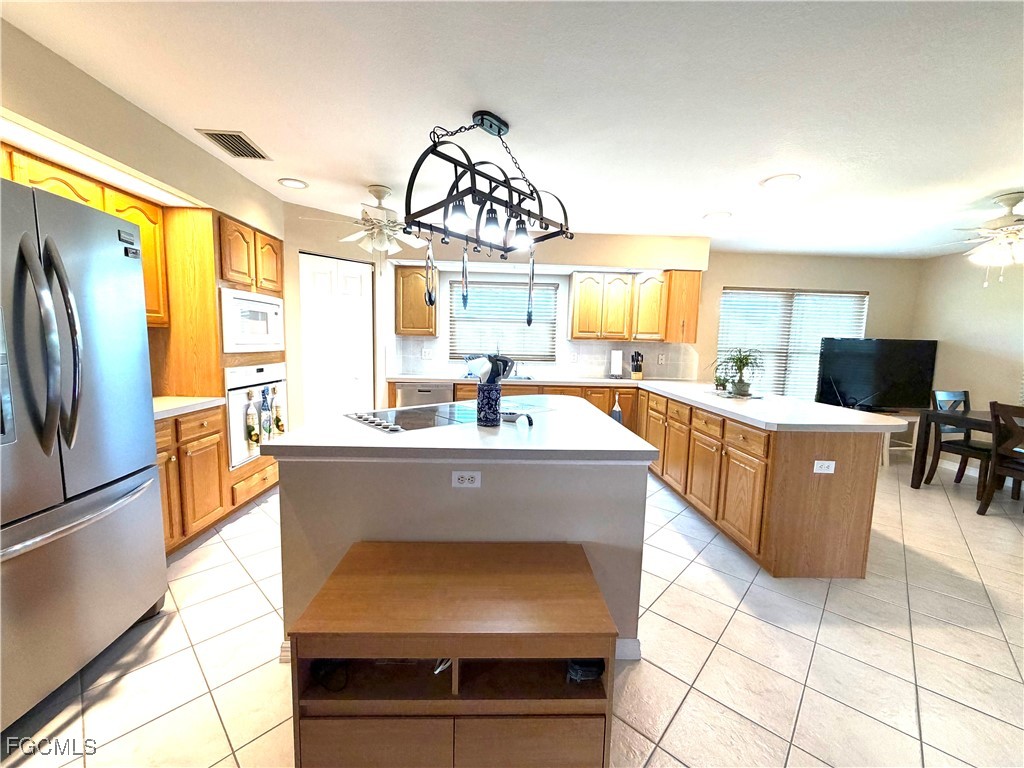 2800 Rustic Lane North Fort Myers, FL 33903 - Photo 8 of 29