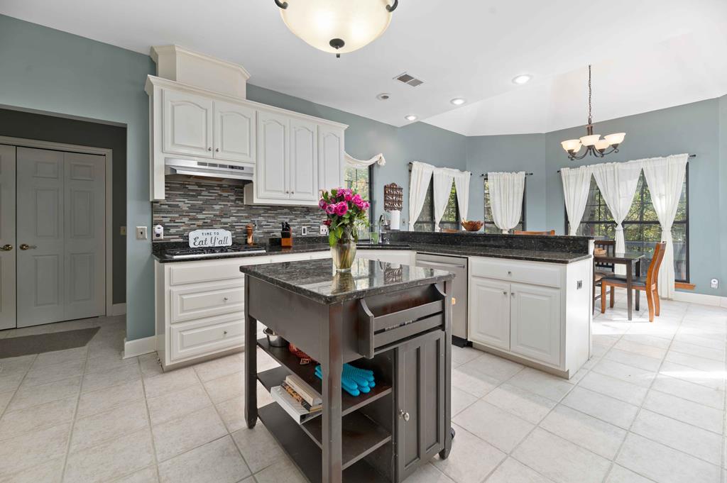 318 North Buckeye Loop Midland, GA 31820 - Photo 5 of 28