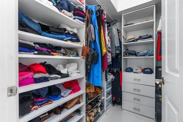 $6,000 | 411 North New River Drive East, Unit 2205, Fort Lauderdale, FL 33301