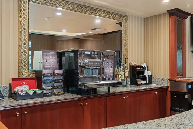 $6,000 | 411 North New River Drive East, Unit 2205, Fort Lauderdale, FL 33301