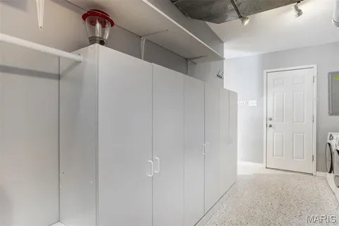 $489,900 | 709 Cheviot Court, St. Louis, MO 63122