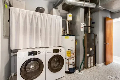 $489,900 | 709 Cheviot Court, St. Louis, MO 63122