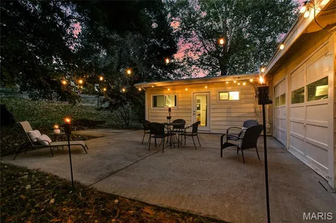 $489,900 | 709 Cheviot Court, St. Louis, MO 63122