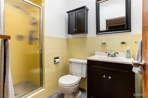 $489,900 | 709 Cheviot Court, St. Louis, MO 63122