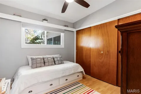 $489,900 | 709 Cheviot Court, St. Louis, MO 63122