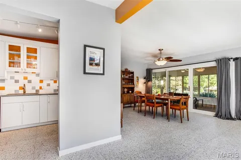 $489,900 | 709 Cheviot Court, St. Louis, MO 63122