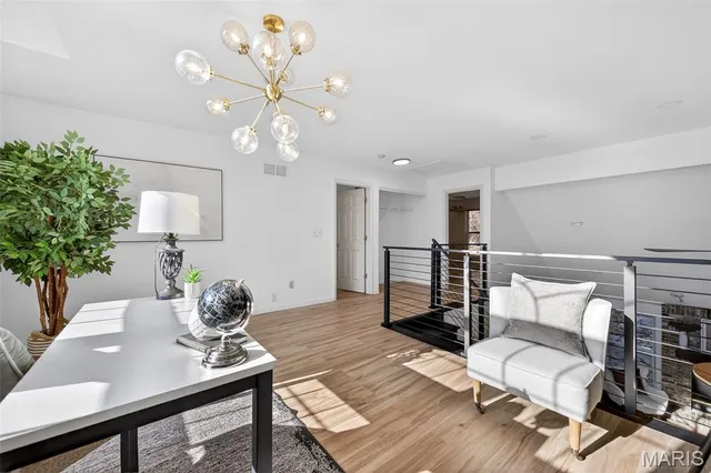 $699,900 | 305 Hays Hill Drive, Fenton, MO 63026