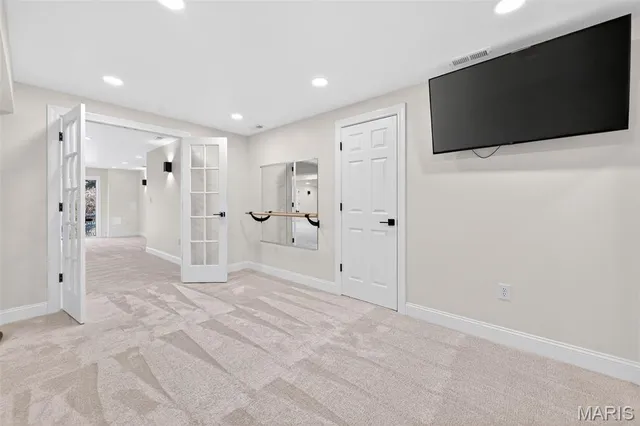 $699,900 | 305 Hays Hill Drive, Fenton, MO 63026