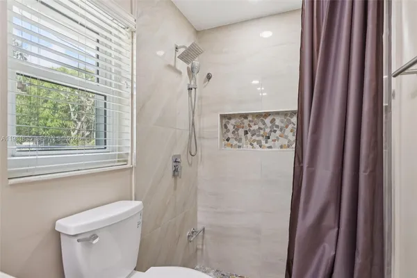 $4,900 | 11573 Northwest 39th Place, Coral Springs, FL 33065