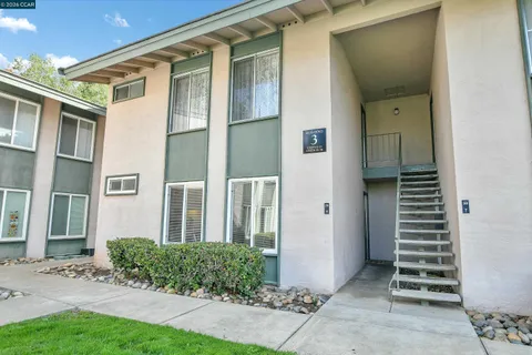 $269,000 | 4888 Clayton Road, Unit 6, Concord, CA 94521