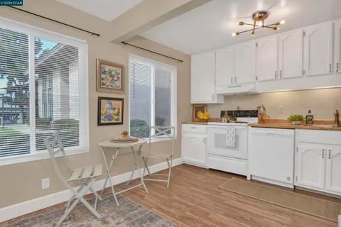 $269,000 | 4888 Clayton Road, Unit 6, Concord, CA 94521